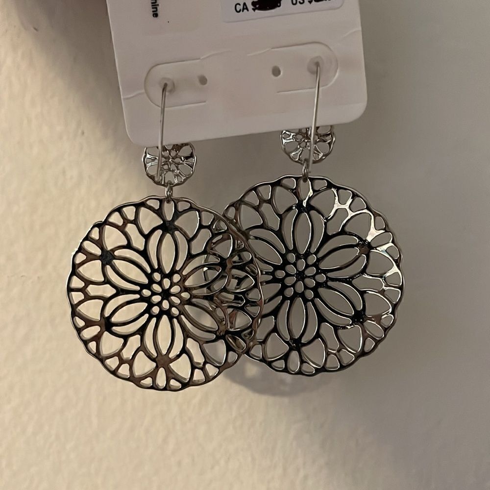 MAURICES EARRINGS - Picture 3 of 3